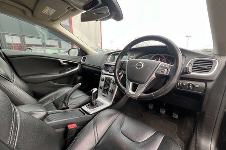 Volvo V40 2.0 D3 Inscription Euro 6 (s/s) 5dr 16