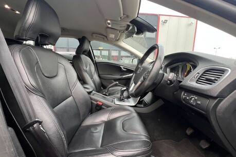 Volvo V40 2.0 D3 Inscription Euro 6 (s/s) 5dr 20