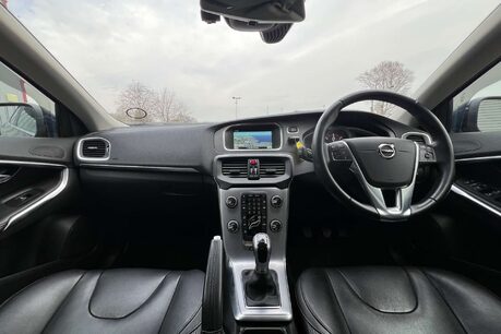 Volvo V40 2.0 D3 Inscription Euro 6 (s/s) 5dr 13