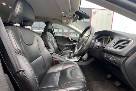 Volvo V40 2.0 D3 Inscription Euro 6 (s/s) 5dr 20