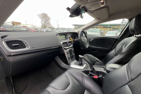 Volvo V40 2.0 D3 Inscription Euro 6 (s/s) 5dr 31