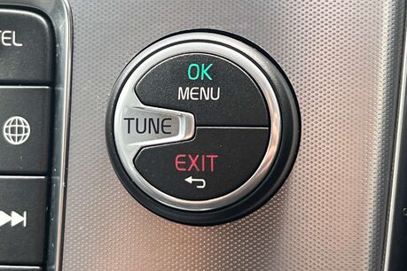 Volvo V40 2.0 D3 Inscription Euro 6 (s/s) 5dr 38