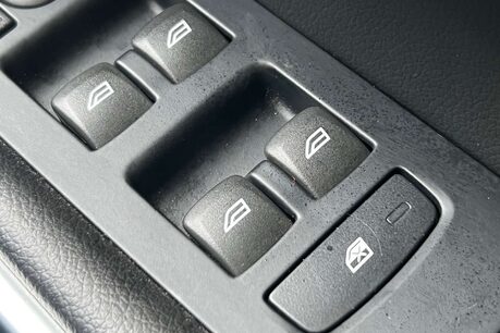 Volvo V40 2.0 D3 Inscription Euro 6 (s/s) 5dr 61