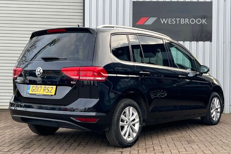Volkswagen Touran 1.6 TDI BlueMotion Tech SE DSG Euro 6 (s/s) 5dr 2
