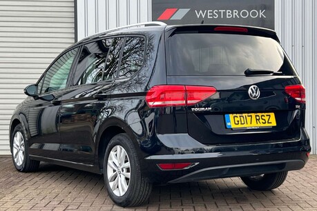 Volkswagen Touran 1.6 TDI BlueMotion Tech SE DSG Euro 6 (s/s) 5dr 4