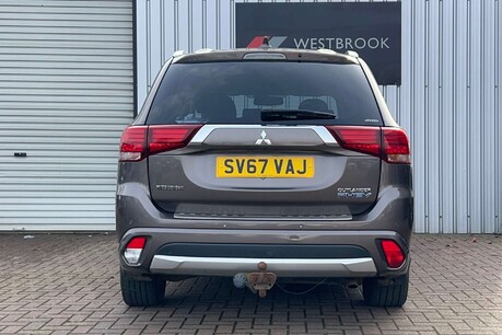Mitsubishi Outlander 2.0h 12kWh Juro CVT 4WD Euro 6 (s/s) 5dr 9