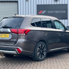 Mitsubishi Outlander 2.0h 12kWh Juro CVT 4WD Euro 6 (s/s) 5dr 2