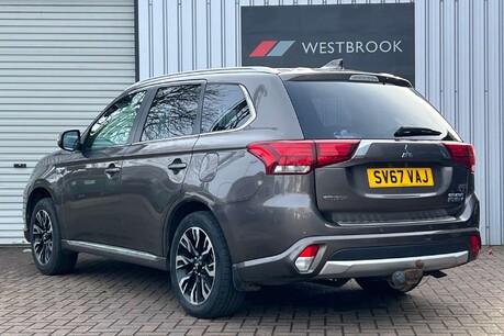 Mitsubishi Outlander 2.0h 12kWh Juro CVT 4WD Euro 6 (s/s) 5dr 4