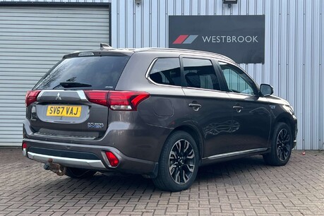 Mitsubishi Outlander 2.0h 12kWh Juro CVT 4WD Euro 6 (s/s) 5dr 8