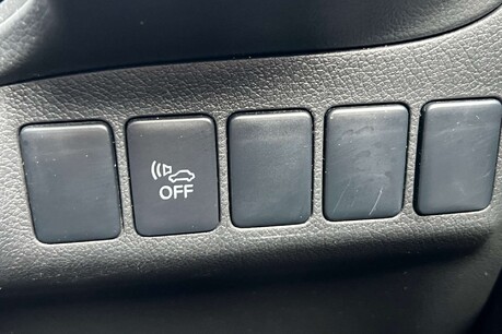 Mitsubishi Outlander 2.0h 12kWh Juro CVT 4WD Euro 6 (s/s) 5dr 50