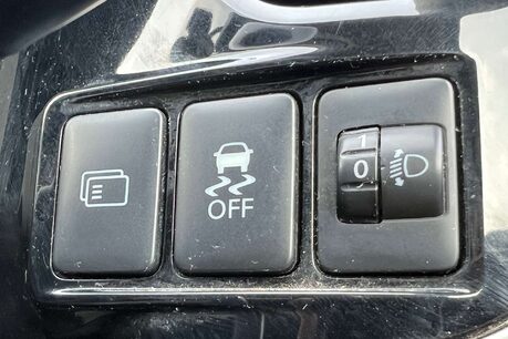 Mitsubishi Outlander 2.0h 12kWh Juro CVT 4WD Euro 6 (s/s) 5dr 49