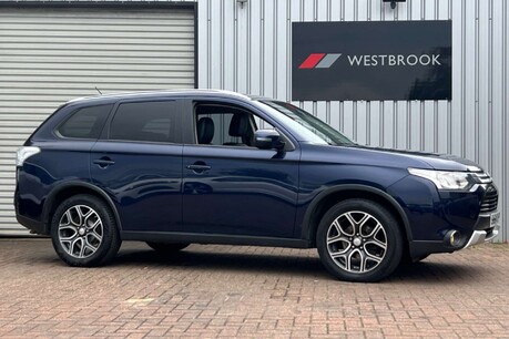 Mitsubishi Outlander 2.2 DI-D GX3 4WD Euro 5 (s/s) 5dr 2