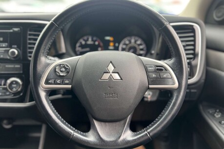 Mitsubishi Outlander 2.2 DI-D GX3 4WD Euro 5 (s/s) 5dr 48