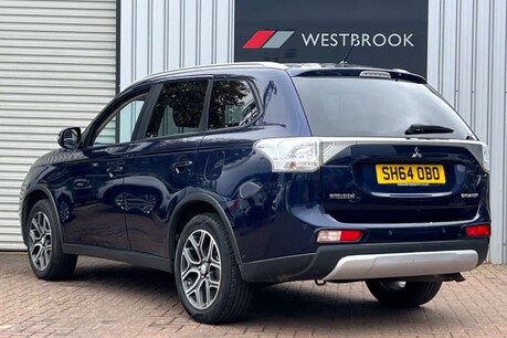 Mitsubishi Outlander 2.2 DI-D GX3 4WD Euro 5 (s/s) 5dr 5