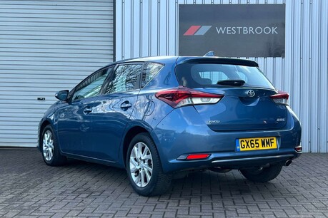 Toyota Auris 1.6 D-4D Business Edition Euro 6 (s/s) 5dr 10