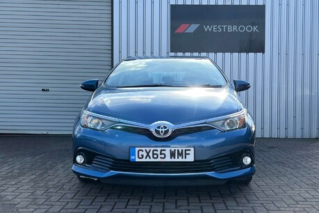 Toyota Auris 1.6 D-4D Business Edition Euro 6 (s/s) 5dr 12