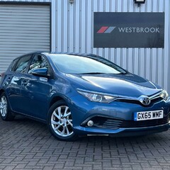 Toyota Auris 1.6 D-4D Business Edition Euro 6 (s/s) 5dr 7