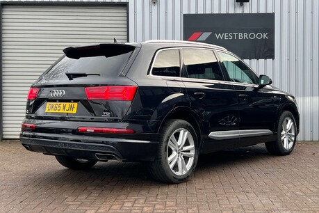 Audi Q7 3.0 TDI V6 S line Tiptronic quattro Euro 6 (s/s) 5dr 3