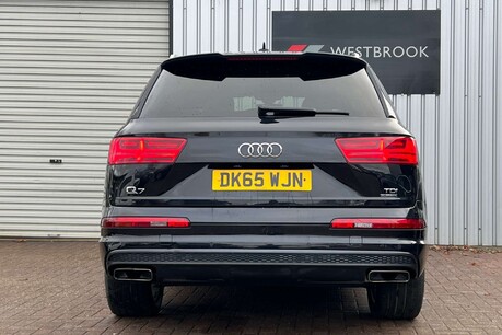 Audi Q7 3.0 TDI V6 S line Tiptronic quattro Euro 6 (s/s) 5dr 12