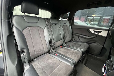 Audi Q7 3.0 TDI V6 S line Tiptronic quattro Euro 6 (s/s) 5dr 27