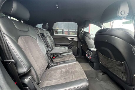Audi Q7 3.0 TDI V6 S line Tiptronic quattro Euro 6 (s/s) 5dr 28