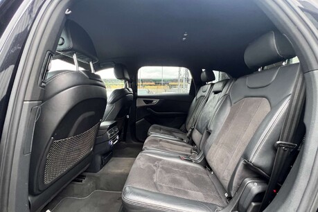Audi Q7 3.0 TDI V6 S line Tiptronic quattro Euro 6 (s/s) 5dr 34