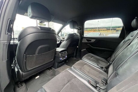 Audi Q7 3.0 TDI V6 S line Tiptronic quattro Euro 6 (s/s) 5dr 35