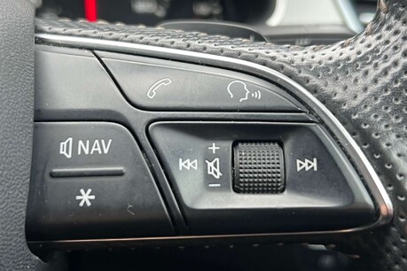 Audi Q7 3.0 TDI V6 S line Tiptronic quattro Euro 6 (s/s) 5dr 70