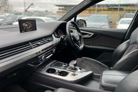 Audi Q7 3.0 TDI V6 S line Tiptronic quattro Euro 6 (s/s) 5dr 40