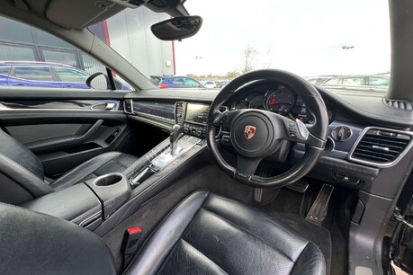 Porsche Panamera 3.0D V6 TiptronicS Euro 5 5dr 27