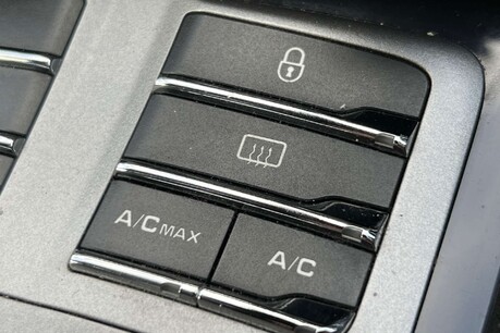 Porsche Panamera 3.0D V6 TiptronicS Euro 5 5dr 58