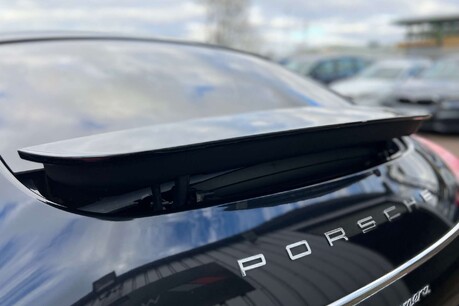 Porsche Panamera 3.0D V6 TiptronicS Euro 5 5dr 23