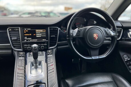 Porsche Panamera 3.0D V6 TiptronicS Euro 5 5dr 25
