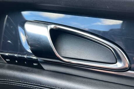 Porsche Panamera 3.0D V6 TiptronicS Euro 5 5dr 85