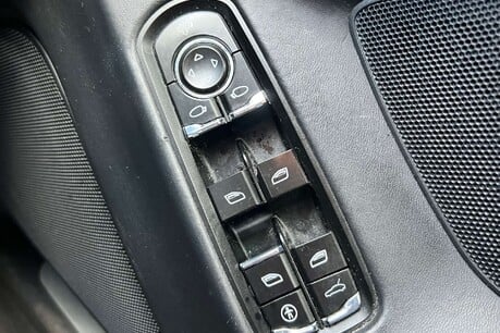 Porsche Panamera 3.0D V6 TiptronicS Euro 5 5dr 82