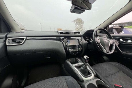 Nissan Qashqai 1.2 DIG-T n-tec+ 2WD Euro 6 (s/s) 5dr 33
