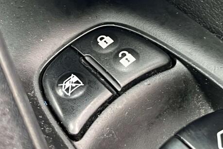 Nissan Qashqai 1.2 DIG-T n-tec+ 2WD Euro 6 (s/s) 5dr 55