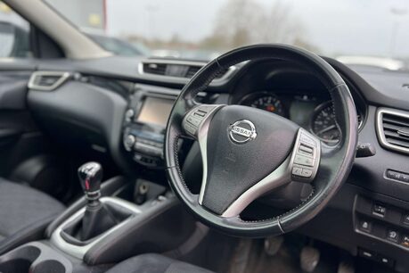 Nissan Qashqai 1.2 DIG-T n-tec+ 2WD Euro 6 (s/s) 5dr 17