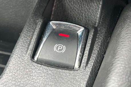 Nissan Qashqai 1.2 DIG-T n-tec+ 2WD Euro 6 (s/s) 5dr 36