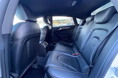 Audi A5 2.0 TDI Black Edition Plus Sportback Euro 6 (s/s) 5dr 27