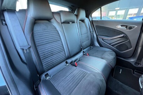 Mercedes-Benz A Class 1.5 A180d AMG Line Euro 6 (s/s) 5dr 17