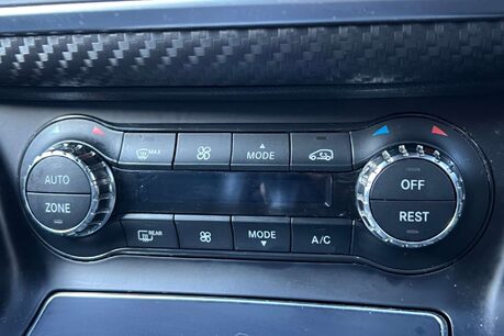 Mercedes-Benz A Class 1.5 A180d AMG Line Euro 6 (s/s) 5dr 32