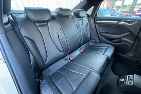 Audi S3 2.0 TFSI quattro Euro 6 (s/s) 4dr 33