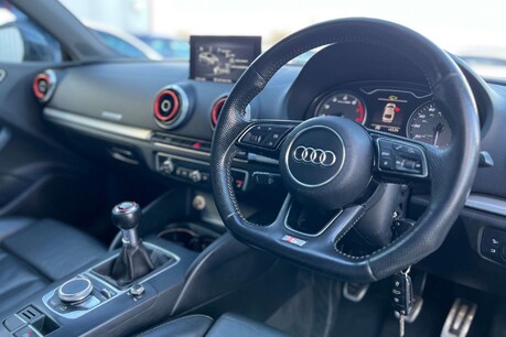 Audi S3 2.0 TFSI quattro Euro 6 (s/s) 4dr 29