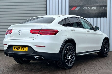 Mercedes-Benz GLC 2.1 GLC250d AMG Line (Premium) Coupe G-Tronic+ 4MATIC Euro 6 (s/s) 5dr 3