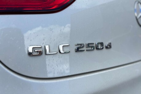 Mercedes-Benz GLC 2.1 GLC250d AMG Line (Premium) Coupe G-Tronic+ 4MATIC Euro 6 (s/s) 5dr 18