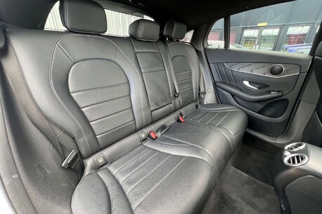 Mercedes-Benz GLC 2.1 GLC250d AMG Line (Premium) Coupe G-Tronic+ 4MATIC Euro 6 (s/s) 5dr 34