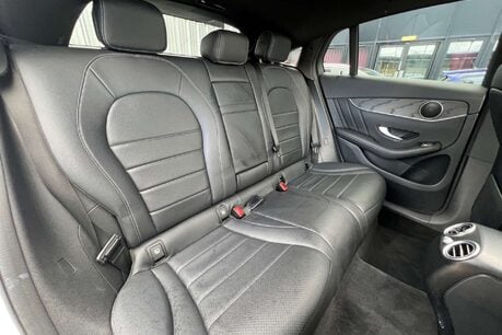 Mercedes-Benz GLC 2.1 GLC250d AMG Line (Premium) Coupe G-Tronic+ 4MATIC Euro 6 (s/s) 5dr 34