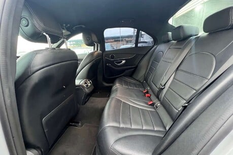 Mercedes-Benz C Class 2.1 C220d AMG Line 7G-Tronic+ Euro 6 (s/s) 4dr 28