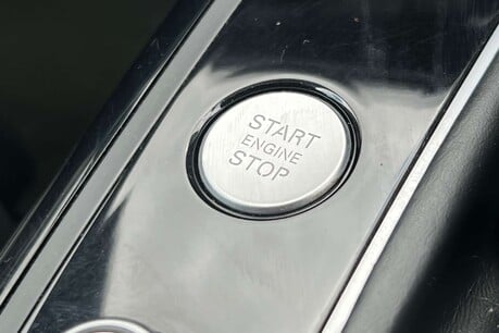 Audi A6 2.0 TDI ultra Black Edition S Tronic Euro 6 (s/s) 5dr 40